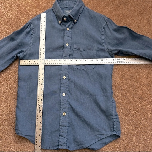 Abercrombie & Fitch Linen Long Sleeve Button Down Shirt - Picture 3 of 6